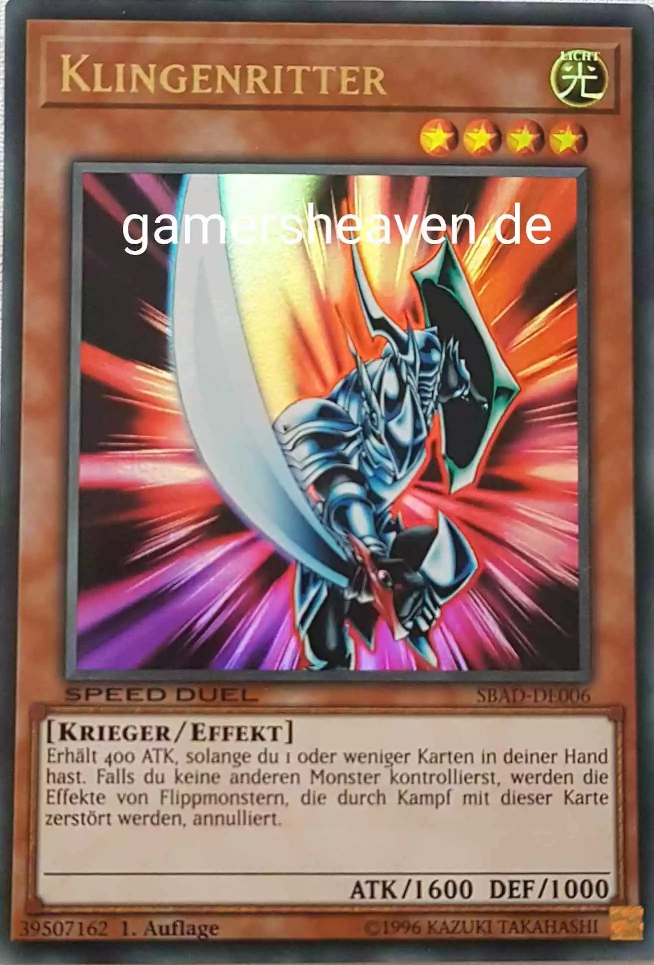 Klingenritter SBAD-DE006 ist in Ultra Rare Yu-Gi-Oh Karte aus Speed Duel Attack from the Deep 1. Auflage