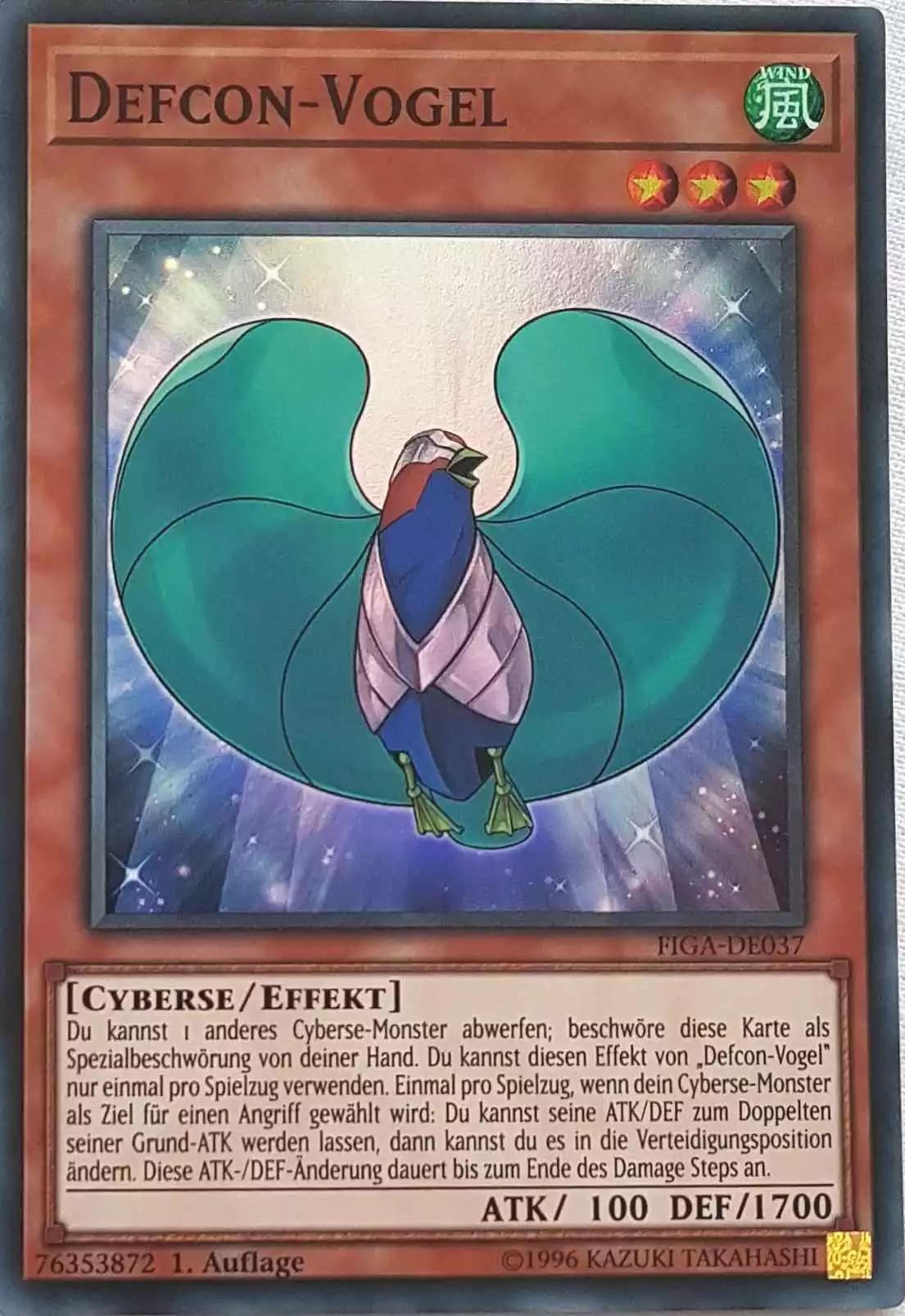 Defcon-Vogel FIGA-DE037 ist in Super Rare Yu-Gi-Oh Karte aus Fists of the Gadgets 1.Auflage