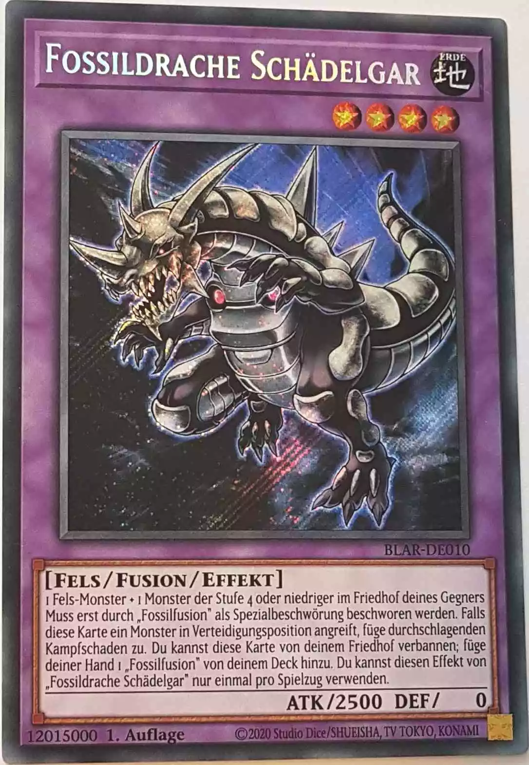 Fossildrache Schädelgar BLAR-DE010 ist in Secret Rare Yu-Gi-Oh Karte aus Battles of Legend: Armageddon 1.Auflage