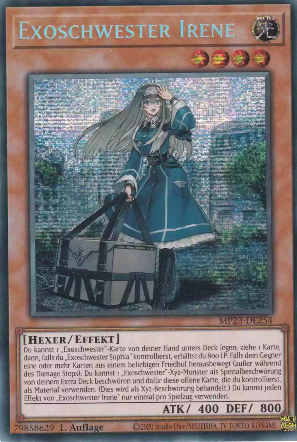 mp23-de254-exoschwester-irene-prismatic-secret-rare-25th-anniversary-tin-dueling-heroes Exoschwester Irene MP23-DE254 ist in Prismatic Secret Rare Yu-Gi-Oh Karte aus 25th Anniversary Tin Dueling Heroes 1.Auflage