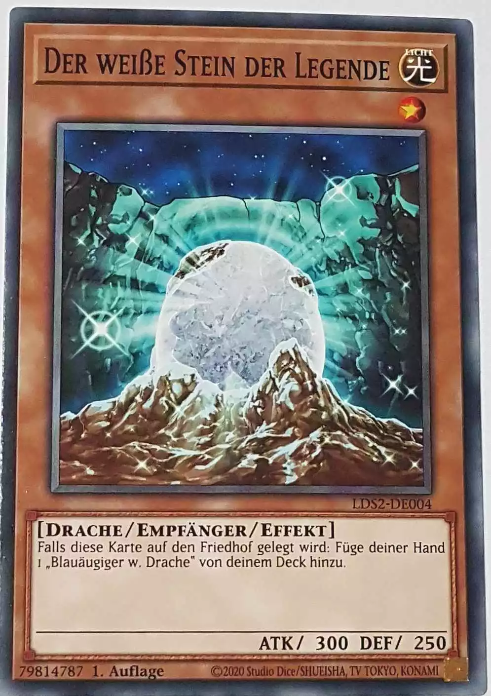 Der weiße Stein der Legende LDS2-DE004 ist in Common Yu-Gi-Oh Karte aus Legendary Duelists: Season 2 1.Auflage