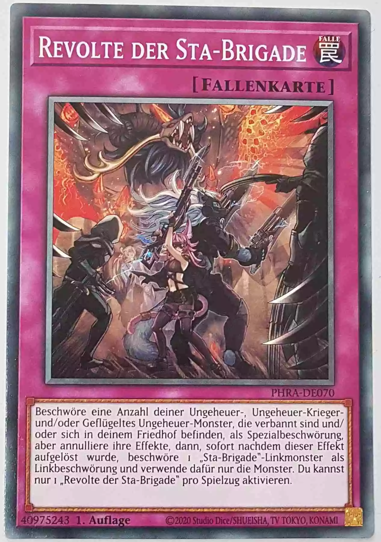 Revolte der Sta-Brigade PHRA-DE070 ist in Common Yu-Gi-Oh Karte aus Phantom Rage 1. Auflage