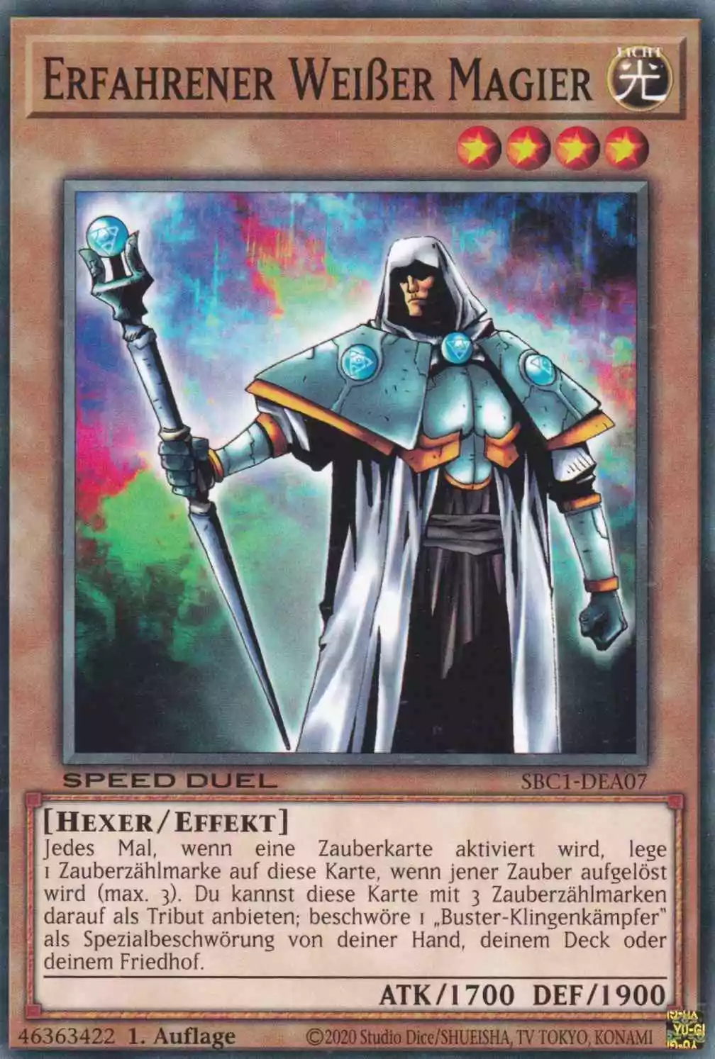 Erfahrener Weißer Magier SBC1-DEA07 ist in Common Yu-Gi-Oh Karte aus Streets of Battle City 1.Auflage