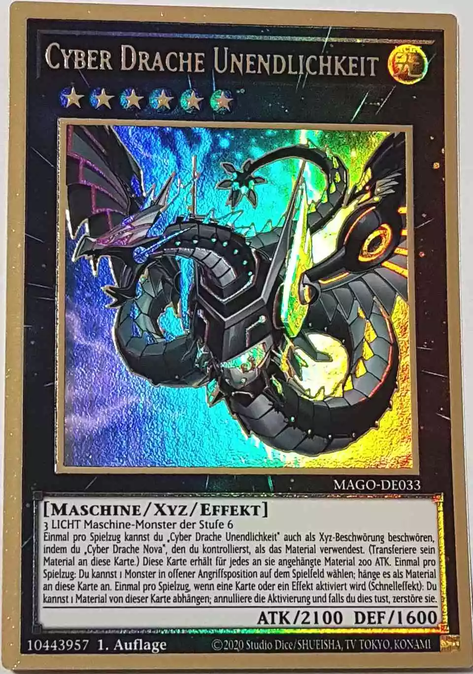 Cyber Drache Unendlichkeit (alternativ art) MAGO-DE033-1 ist in Premium Gold Rare Yu-Gi-Oh Karte aus Maximum Gold 1. Auflage