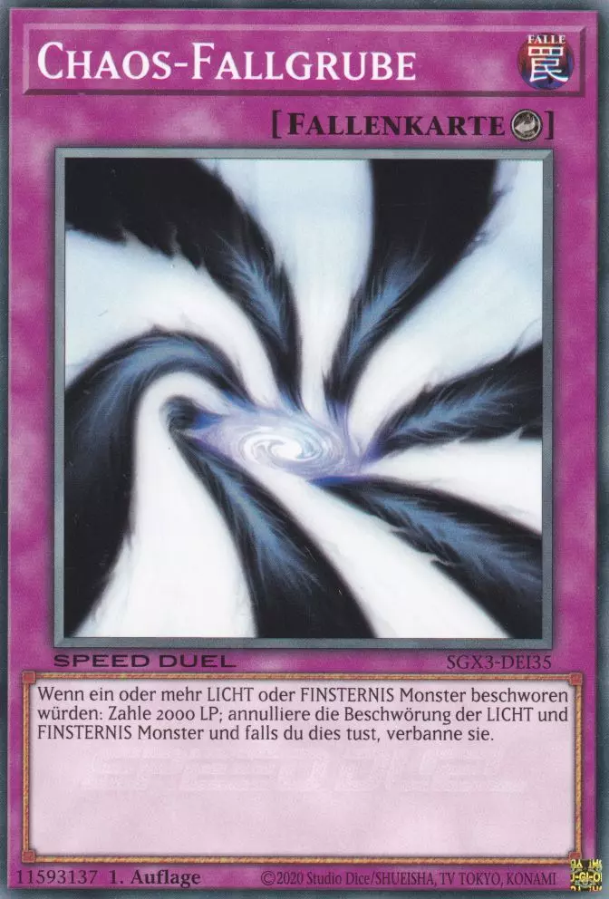 Chaos-Fallgrube SGX3-DEI35 ist in Common Yu-Gi-Oh Karte aus Speed Duel GX: Duelists of Shadows 1.Auflage