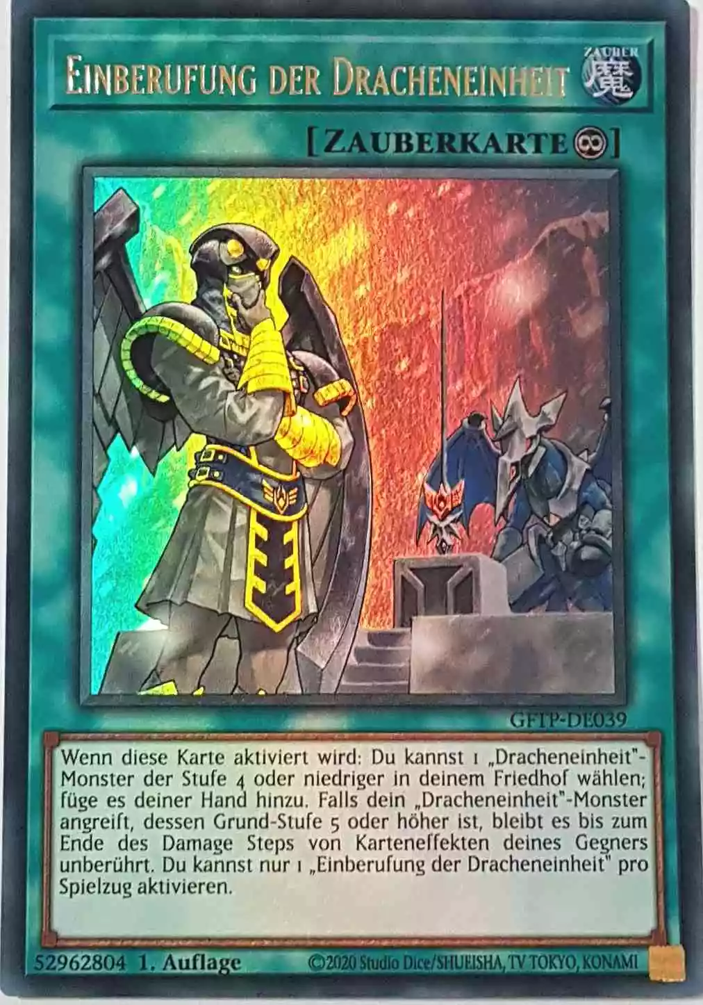 Einberufung der Dracheneinheit GFTP-DE039 ist in Ultra Rare Yu-Gi-Oh Karte aus Ghost From The Past 1.Auflage