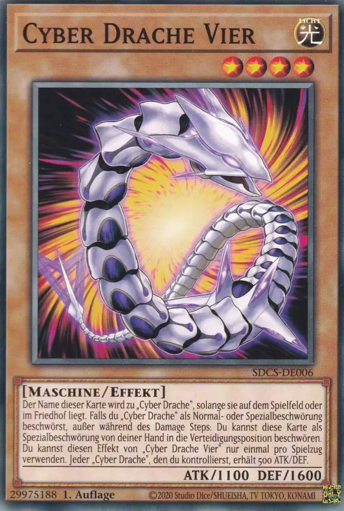 Cyber Drache Vier SDCS-DE006 ist in Common Yu-Gi-Oh Karte aus Cyber Strike 1.Auflage