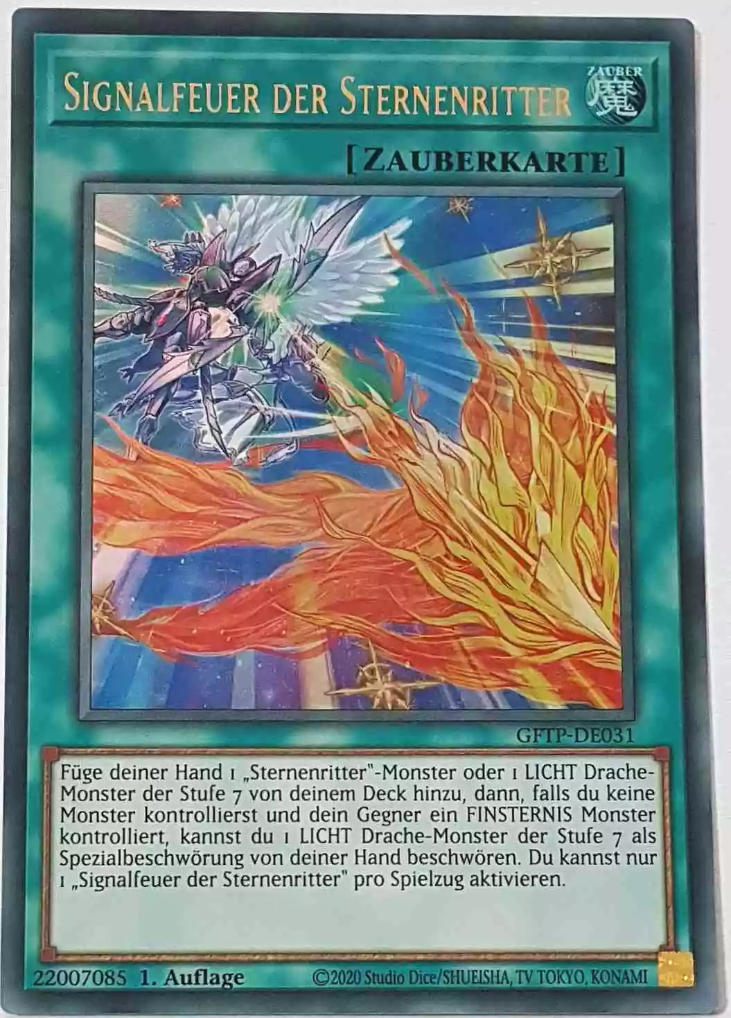 Signalfeuer der Sternenritter GFTP-DE031 ist in Ultra Rare Yu-Gi-Oh Karte aus Ghost From The Past 1.Auflage