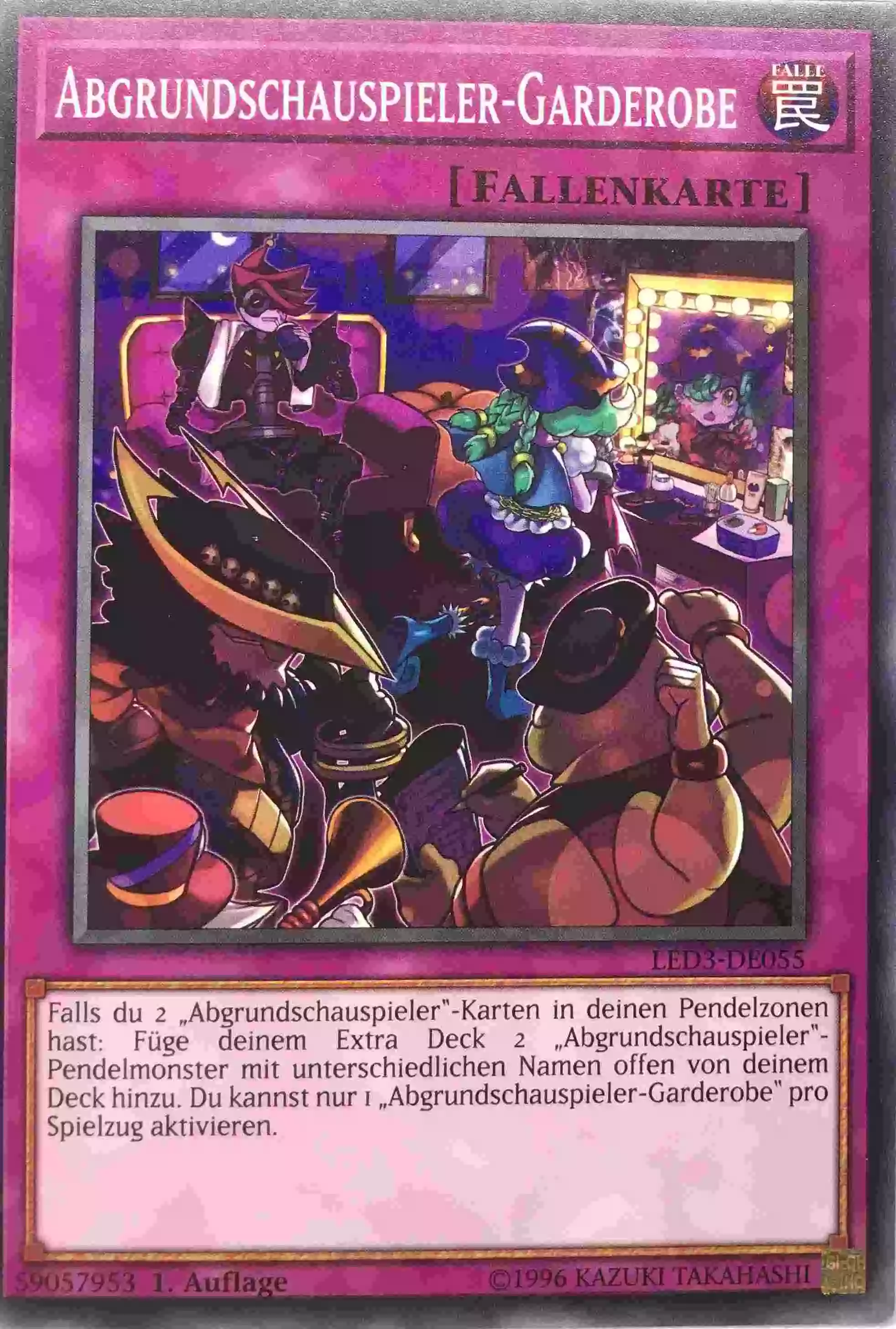 Abgrundschauspieler-Garderobe LED3-DE055 ist in Common Yu-Gi-Oh Karte aus Legendary Duelists White Dragon Abyss 1. Auflage