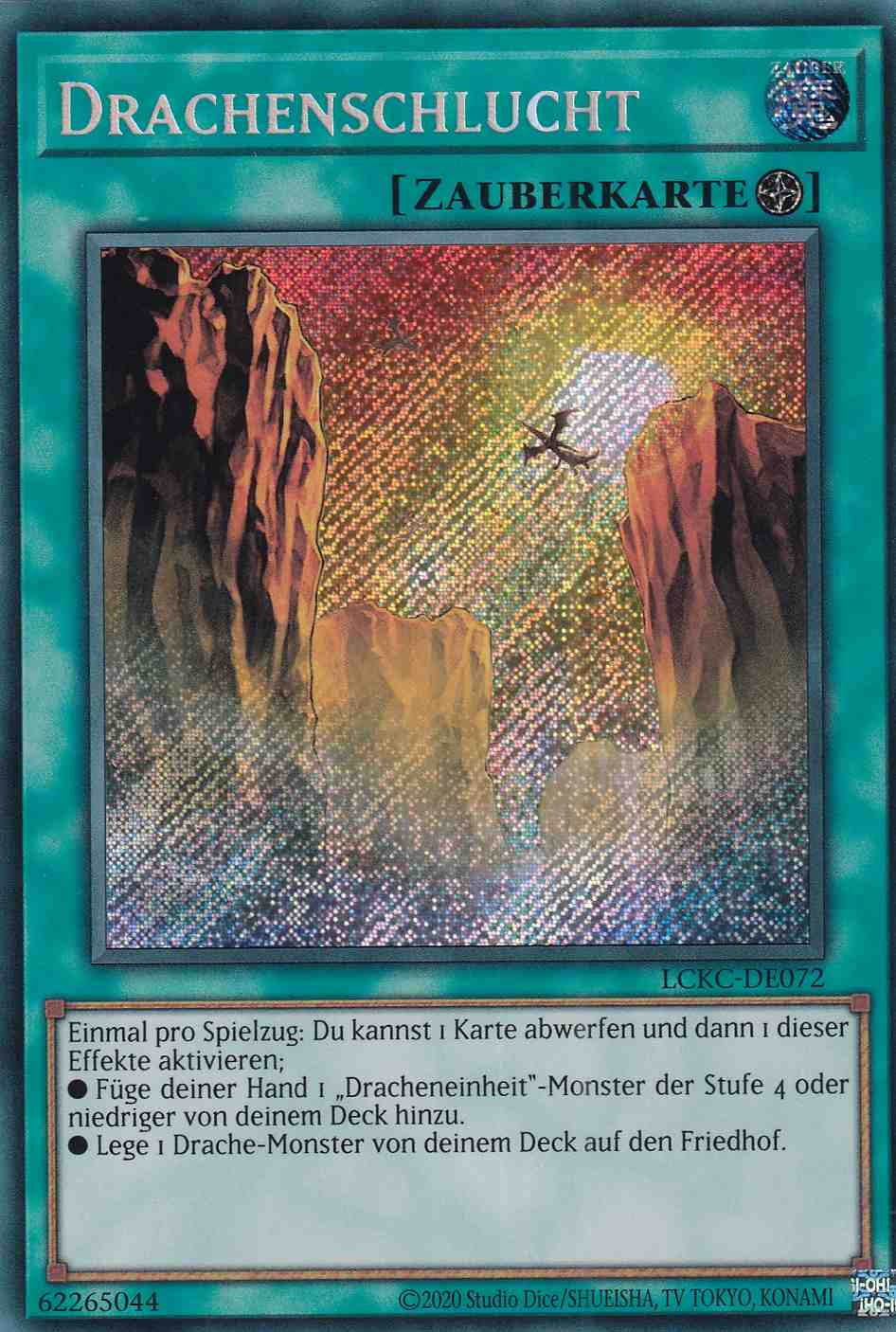 Drachenschlucht Secret Rare LCKC-DE072 Yugioh Karte Drachenschlucht LCKC-DE072 ist in Secret Rare Yu-Gi-Oh Karte aus Legendary Collection Kaiba unlimitiert