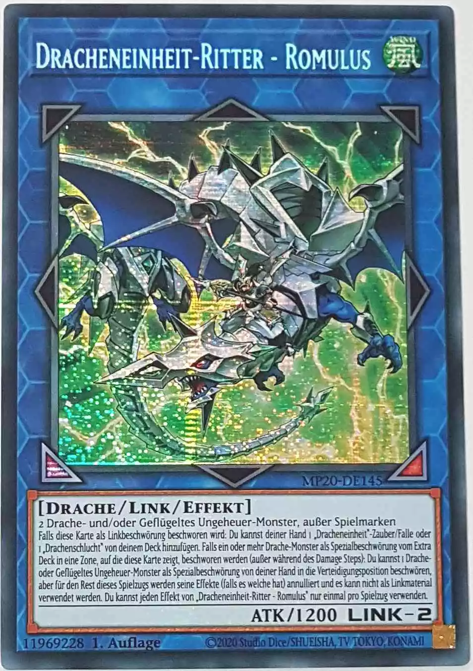 mp20-de145-dracheneinheit-ritter-romulus-prismatic-secret-rare Dracheneinheit-Ritter - Romulus MP20-DE145 ist in Prismatic Secret Rare Yu-Gi-Oh Karte aus 2020 Tin of Lost Memories 1.Auflage