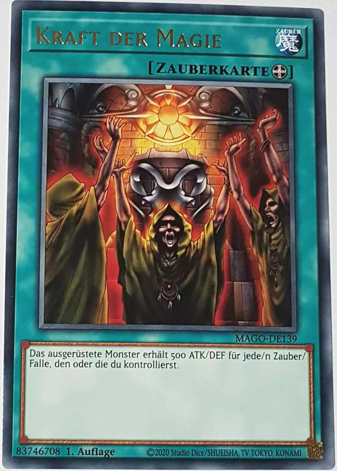 Kraft der Magie MAGO-DE139 ist in Gold Rare Yu-Gi-Oh Karte aus Maximum Gold 1. Auflage