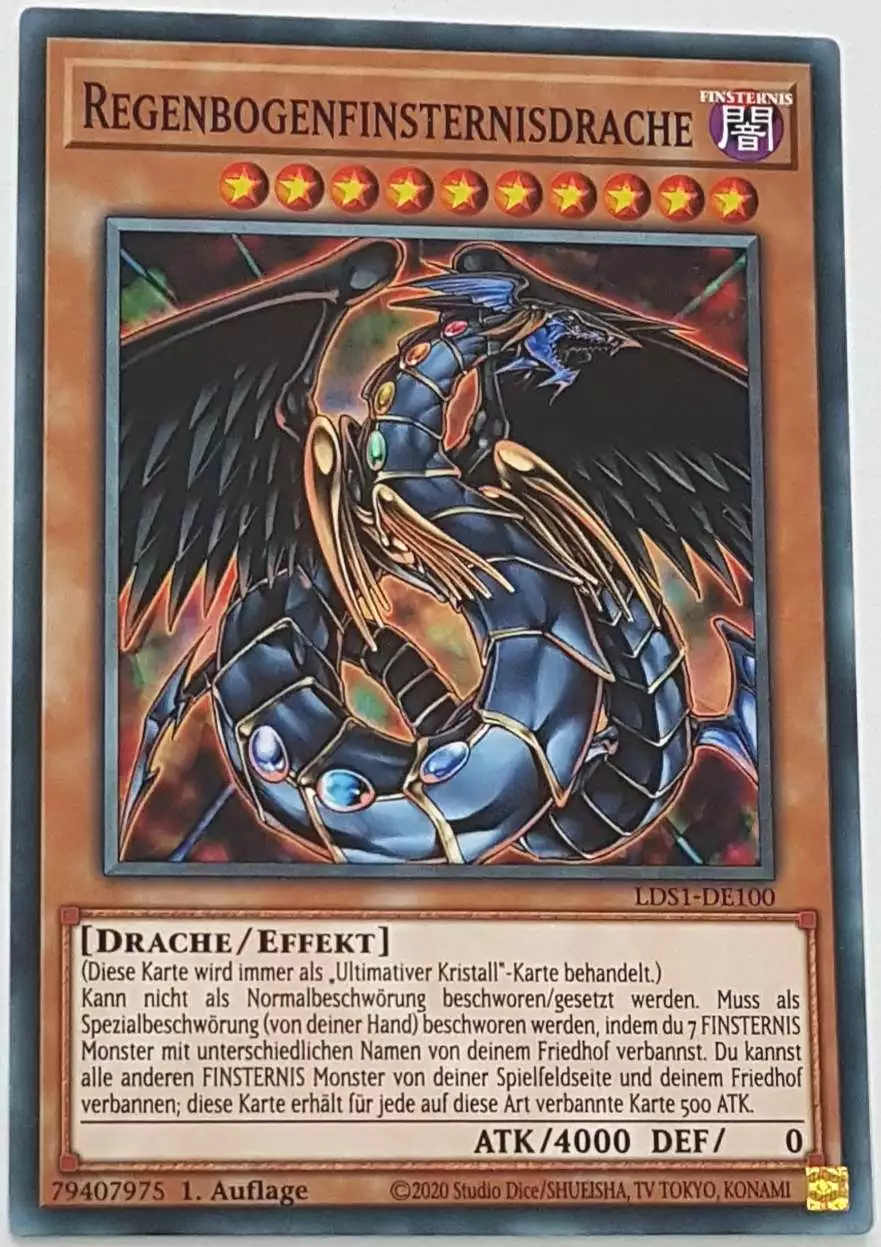 Regenbogenfinsternisdrache LDS1-DE100 ist in Common Yu-Gi-Oh Karte aus Legendary Duelists: Season 1 1.Auflage