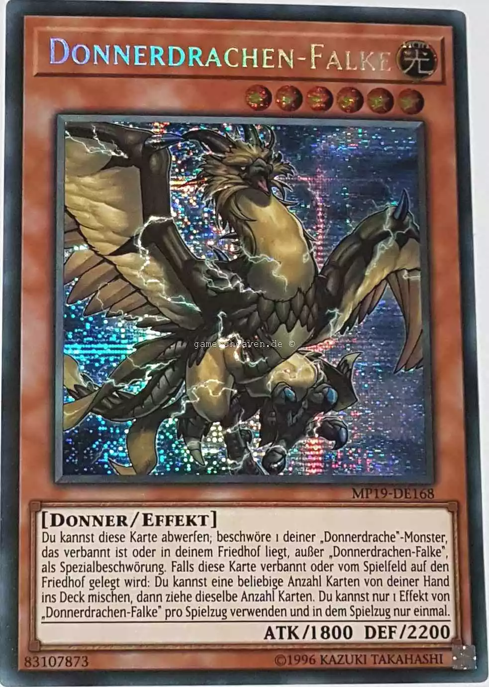 Donnerdrachen-Falke MP19-DE168 ist in Prismatic Secret Rare aus Gold Sarcophagus Tin 2019 1.Auflage