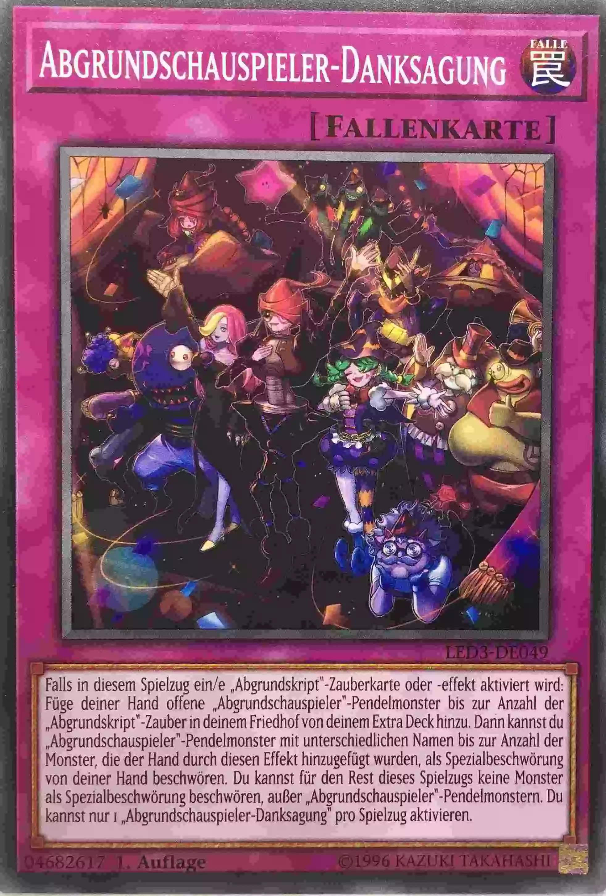 Abgrundschauspieler-Danksagung LED3-DE049 ist in Common Yu-Gi-Oh Karte aus Legendary Duelists White Dragon Abyss 1. Auflage