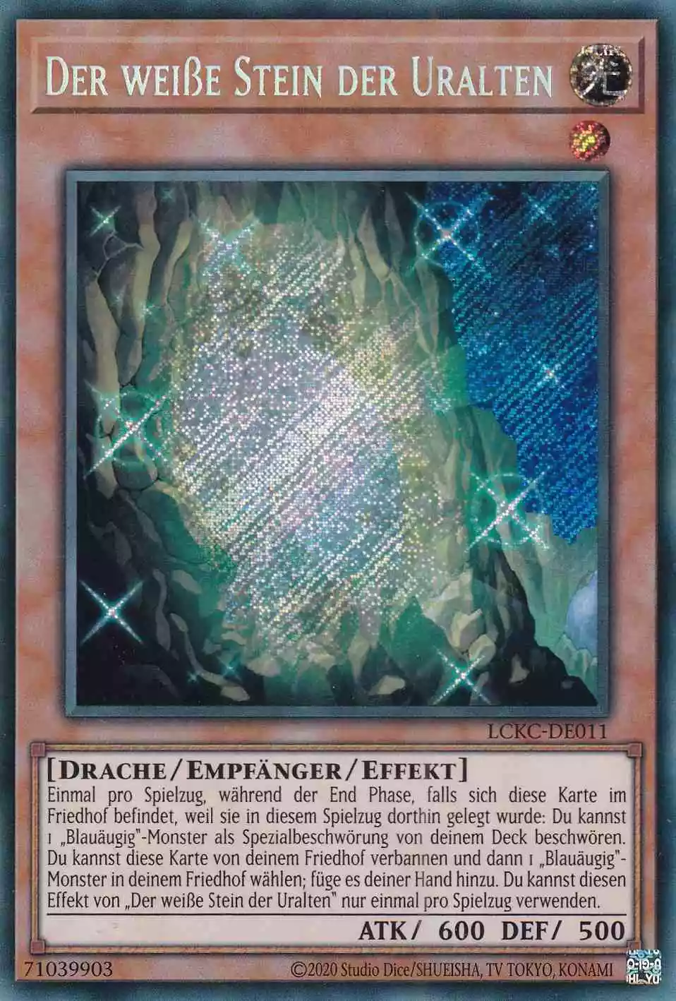 Der weiße Stein der Uralten LCKC-DE011 ist in Secret Rare Yu-Gi-Oh Karte aus Legendary Collection Kaiba unlimitiert