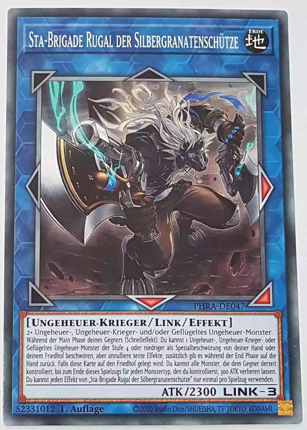 Sta-Brigade Rugal der Silbergranatenschütze PHRA-DE047 ist in Common Yu-Gi-Oh Karte aus Phantom Rage 1. Auflage