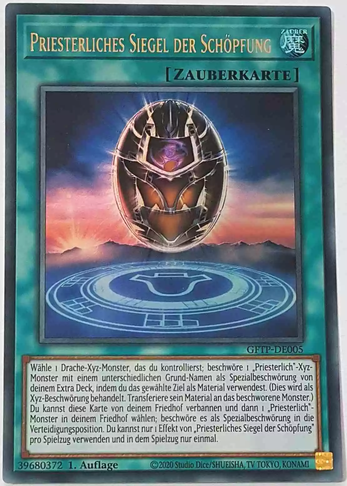 Priesterliches Siegel der Schöpfung GFTP-DE005 ist in Ultra Rare Yu-Gi-Oh Karte aus Ghost From The Past 1.Auflage