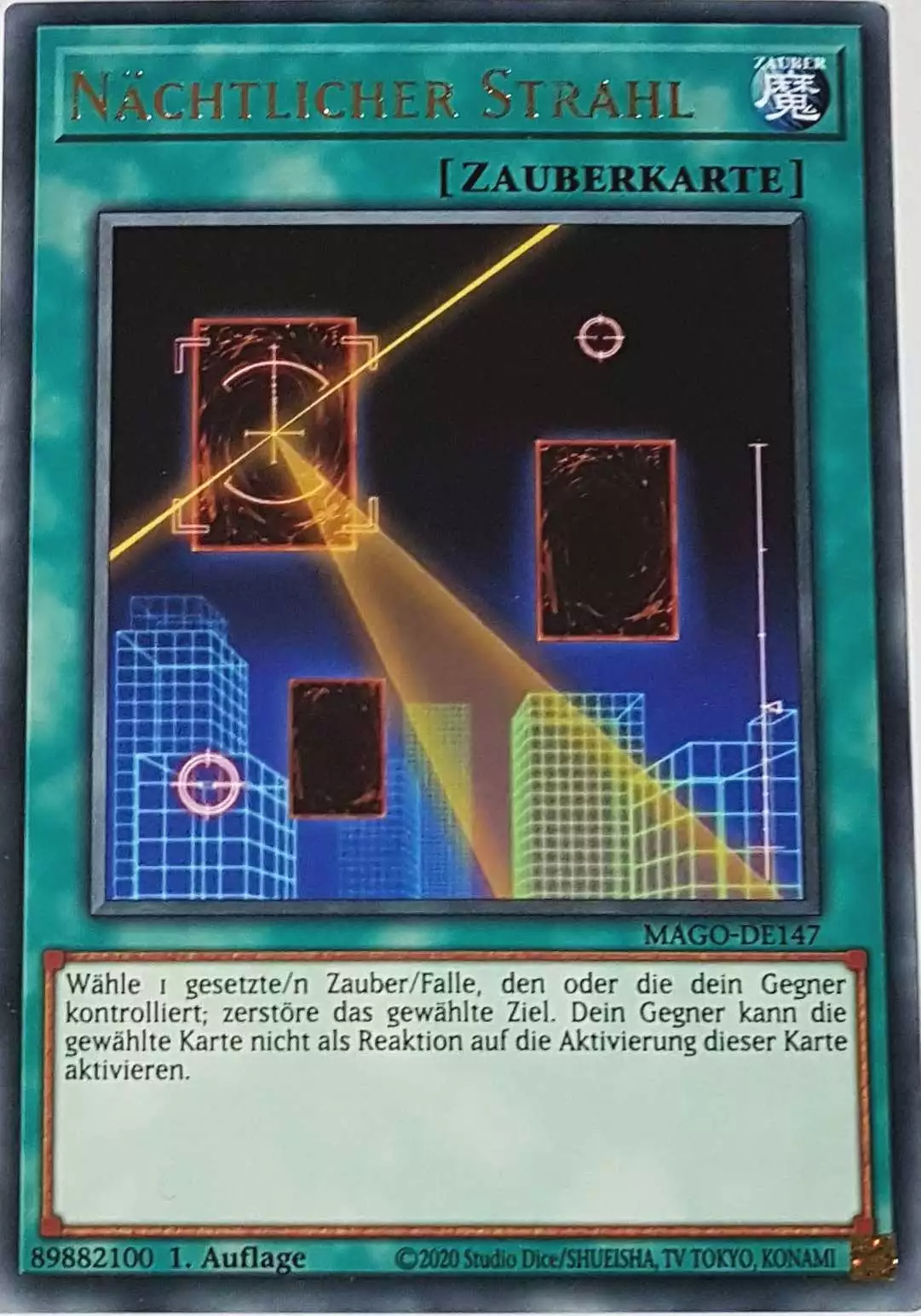 Nächtlicher Strahl MAGO-DE147 ist in Gold Rare Yu-Gi-Oh Karte aus Maximum Gold 1. Auflage