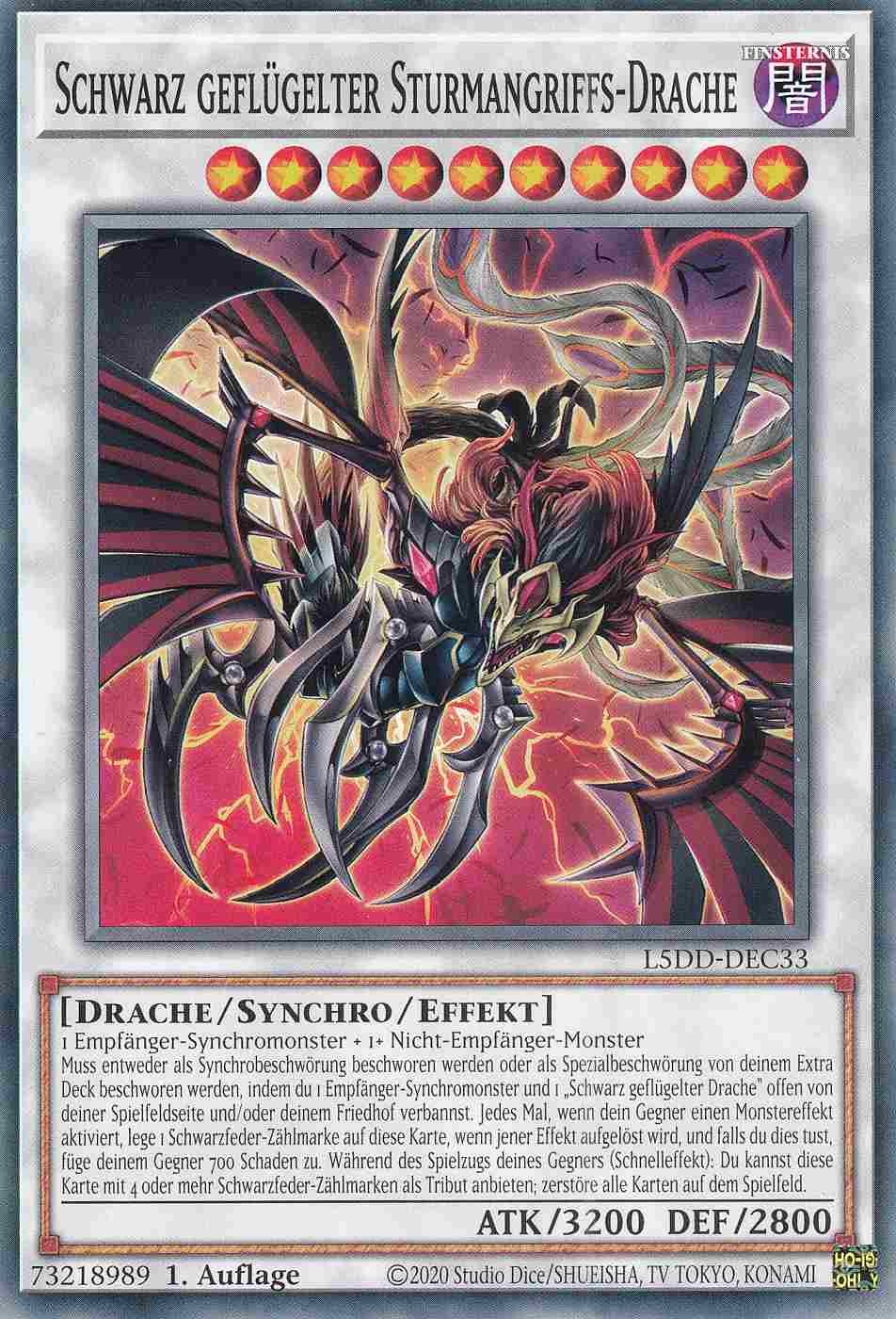 Schwarz geflügelter Sturmangriffs-Drache Common L5DD-DEC33 Yugioh Karte Schwarz geflügelter Sturmangriffs-Drache L5DD-DEC33 ist in Common Yu-Gi-Oh Karte aus Legendary 5D’s Decks 1.Auflage