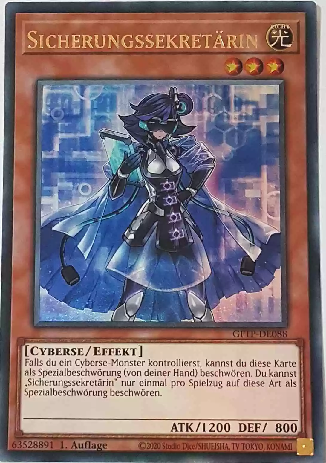 Sicherungssekretärin GFTP-DE088 ist in Ultra Rare Yu-Gi-Oh Karte aus Ghost From The Past 1.Auflage