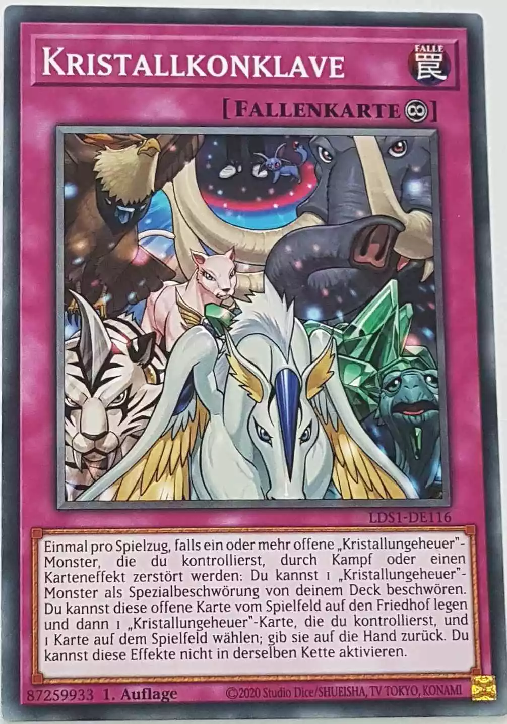 Kristallkonklave LDS1-DE116 ist in Common Yu-Gi-Oh Karte aus Legendary Duelists: Season 1 1.Auflage