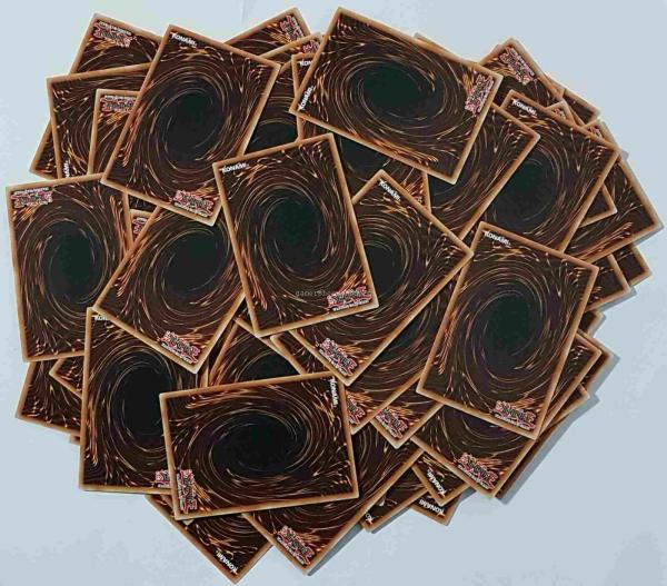 Yu-Gi-Oh! 100 gemischte Common Karten